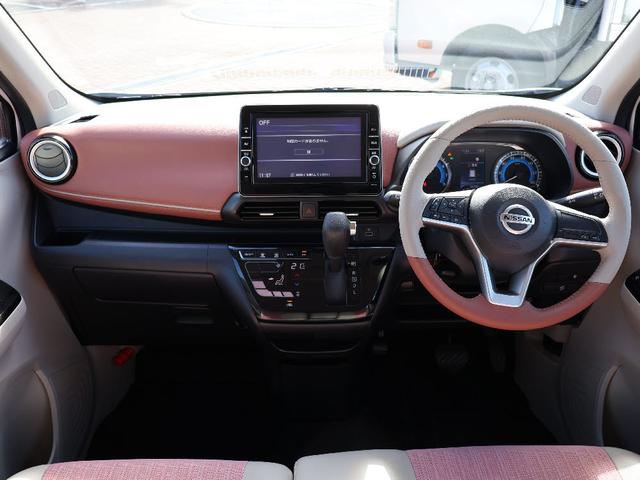 デイズ ボレロ X フル装備 純正ナビゲーション CDプレイヤー Bluetooth 全方位モニター ETC1.0車載器 ドラレコ前 ハーフレザーシート 純正フロアマット サイドバイザー キーフリーシステム オートライト(10枚目)