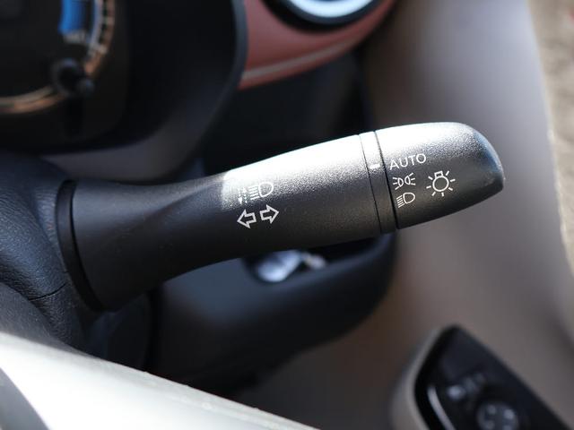 デイズ ボレロ X フル装備 純正ナビゲーション CDプレイヤー Bluetooth 全方位モニター ETC1.0車載器 ドラレコ前 ハーフレザーシート 純正フロアマット サイドバイザー キーフリーシステム オートライト(19枚目)