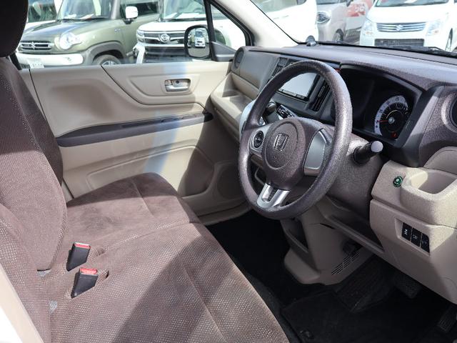 N-WGN G フル装備 社外ナビゲーション ETC1.0車載器 キーフリーシステム バックカメラ サイドバイザー 電動格納ミラー ステアリングスイッチ プライバシーガラス(16枚目)