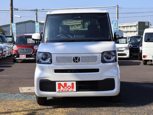 N-BOX ベースグレード フル装備 電動格納ミラー 電動パーキング キーフリーシステム 運転席・助手席にシートヒーター クルーズコントロール UVカットガラス LEDヘッドライト 左側パワースライドドア付(6枚目)