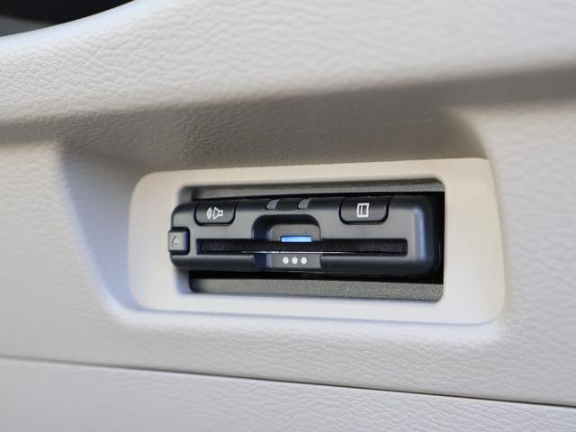 ＥＴＣ１．０車載器がついています。