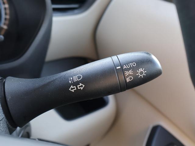 オートライトシステムです。