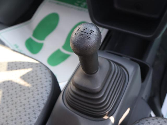 キャリイトラック ＫＣエアコン・パワステ　ノウハン　　　　　　　　　　　　　　　エアコン　　　　　　　　　　　　　　パワーステアリング　　　　　　　　　　　　　エアバック　　　　　　　　　　　ＥＴＣ１．０車載器（12枚目）