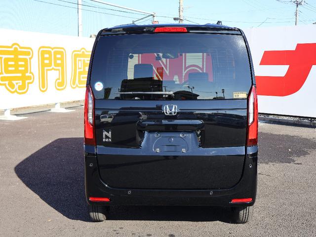 Ｎ－ＢＯＸ ベースグレード　レンタカーｕｐ　純正のナビゲーション　フルセグテレビ　バックカメラ　ＵＶカットガラス　ＬＥＤヘッドライト　キーフリーシステム　左側パワースライドドア　電動パーキング　クルーズコントロール　ドラレコ前（6枚目）