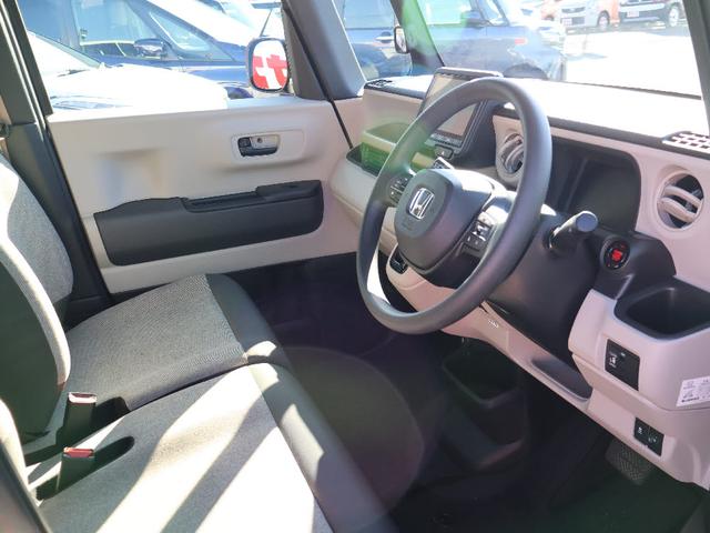 Ｎ－ＢＯＸ ベースグレード　レンタカーｕｐ　純正のナビゲーション　フルセグテレビ　バックカメラ　ＵＶカットガラス　ＬＥＤヘッドライト　キーフリーシステム　左側パワースライドドア　電動パーキング　クルーズコントロール　ドラレコ前（28枚目）