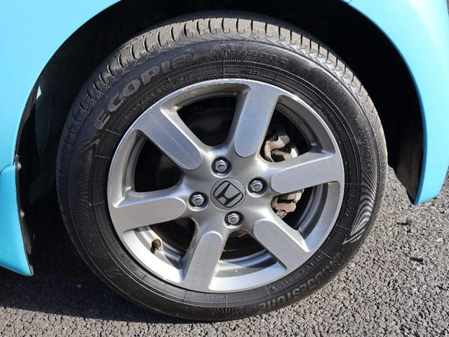 Ｎ－ＯＮＥ ツアラー・Ｌパッケージ　フル装備　ＡＢＳ　横滑り防止装置　オートエアコン　純正オーディオ　ＣＤ再生　ラジオ再生　Ｒカメラ　パワーウインドウ　電動格納ミラー　ベンチシート　純正アルミホイール　ディスチャージドランプ（29枚目）