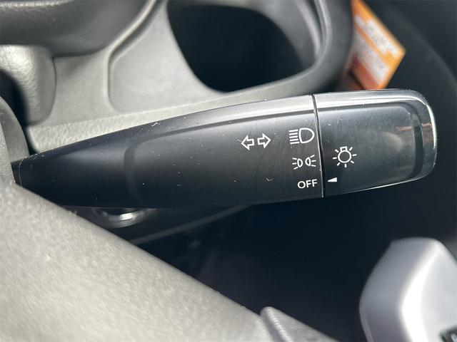 スペーシア Gリミテッド ETC 両側スライド・片側電動 TV レーンアシスト 衝突被害軽減システム スマートキー アイドリングストップ 電動格納ミラー シートヒーター ベンチシート CVT 盗難防止システム ABS ESC(11枚目)