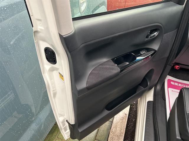 タント カスタムＸ　トップエディションＳＡＩＩ　ドライブレコーダー　ＥＴＣ　バックカメラ　両側スライド・片側電動　ナビ　ＴＶ　衝突被害軽減システム　オートライト　ＬＥＤヘッドランプ　スマートキー　アイドリングストップ　電動格納ミラー　ベンチシート（25枚目）