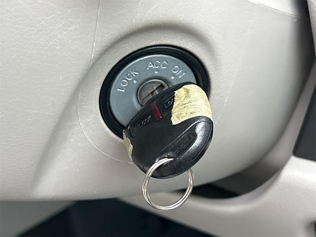 デイズ Ｊ　バックカメラ　ナビ　衝突被害軽減システム　キーレスエントリー　ベンチシート　ＣＶＴ　ＡＢＳ　ＥＳＣ　ＣＤ　衝突安全ボディ　エアコン　パワーステアリング　パワーウィンドウ　運転席エアバッグ（10枚目）