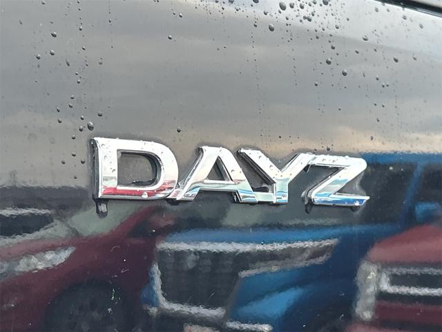 デイズ Ｊ　バックカメラ　ナビ　衝突被害軽減システム　キーレスエントリー　ベンチシート　ＣＶＴ　ＡＢＳ　ＥＳＣ　ＣＤ　衝突安全ボディ　エアコン　パワーステアリング　パワーウィンドウ　運転席エアバッグ（25枚目）