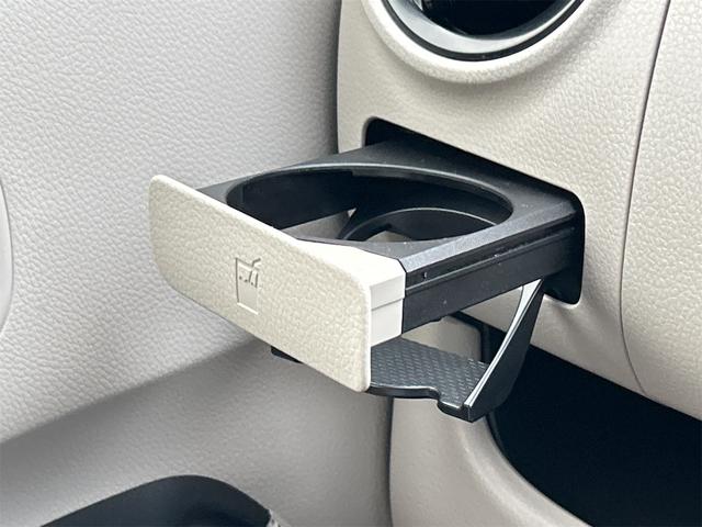 デイズ Ｊ　バックカメラ　ナビ　衝突被害軽減システム　キーレスエントリー　ベンチシート　ＣＶＴ　ＡＢＳ　ＥＳＣ　ＣＤ　衝突安全ボディ　エアコン　パワーステアリング　パワーウィンドウ　運転席エアバッグ（37枚目）