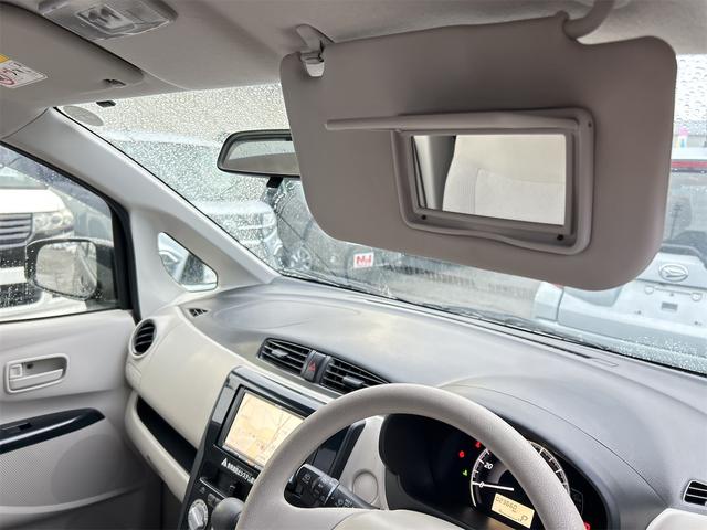 デイズ Ｊ　バックカメラ　ナビ　衝突被害軽減システム　キーレスエントリー　ベンチシート　ＣＶＴ　ＡＢＳ　ＥＳＣ　ＣＤ　衝突安全ボディ　エアコン　パワーステアリング　パワーウィンドウ　運転席エアバッグ（41枚目）