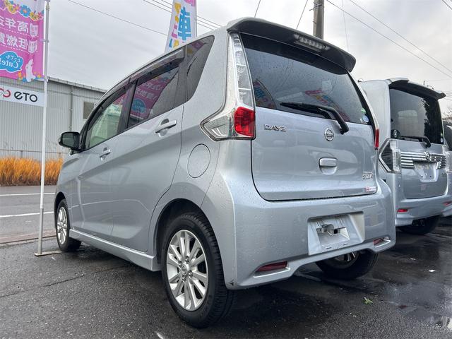 デイズ ハイウェイスター　Ｊ　ＥＴＣ　ナビ　ＴＶ　ＨＩＤ　キーレスエントリー　電動格納ミラー　ベンチシート　ＣＶＴ　ＡＢＳ　ＣＤ　ＵＳＢ　ミュージックプレイヤー接続可　アルミホイール　衝突安全ボディ　エアコン　パワーステアリング（18枚目）