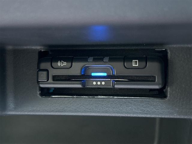 ワゴンＲ ＦＸリミテッド　ドライブレコーダー　ＥＴＣ　スマートキー　アイドリングストップ　電動格納ミラー　ベンチシート　ＣＶＴ　盗難防止システム　ＡＢＳ　ＣＤ　ミュージックプレイヤー接続可　アルミホイール　衝突安全ボディ（8枚目）