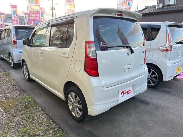 ワゴンＲ ＦＸリミテッド　ドライブレコーダー　ＥＴＣ　スマートキー　アイドリングストップ　電動格納ミラー　ベンチシート　ＣＶＴ　盗難防止システム　ＡＢＳ　ＣＤ　ミュージックプレイヤー接続可　アルミホイール　衝突安全ボディ（16枚目）