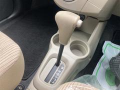 ご覧いただきありがとうございます♪気になったお車がありましたらお気軽にお電話をください♪ 7