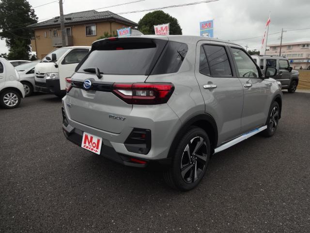 ロッキー プレミアムＧ　ＨＥＶ　レーダーブレーキ　キーフリー　エンジンプッシュスタート　ナビゲーション　バックカメラ　オートエアコン　シートヒーター　電動パーキング　プライバシーガラス（19枚目）