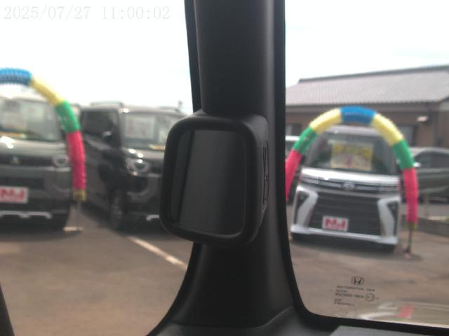 Ｎ－ＢＯＸジョイ 　両側自動スライドドア　純正８インチディスプレイオーディオ　バックカメラ　レーダーブレーキ　キーフリー　エンジンプッシュスタート　アイドリングストップ　オートエアコン　電動格納ミラー（19枚目）