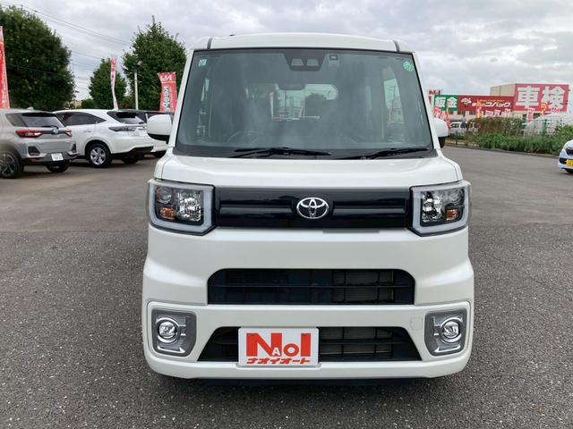 TOYOTA PIXIS MEGA
