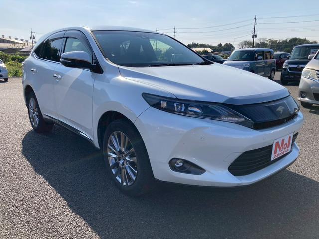 ハリアー プレミアム アドバンスドパッケージ ナビゲーション ETC車載器 レーダーブレーキ キーフリー エンジンプッシュスタート バックカメラ オートエアコン 電動格納ミラー ステアリングリモコン パワーステアリング パワーウインドウ(11枚目)