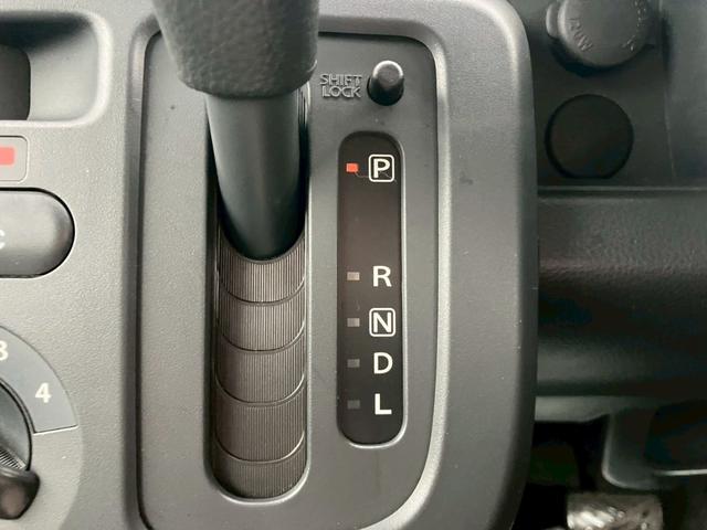 MRワゴン L キーフリー エンジンプッシュスタート ナビゲーション アイドリングストップ サイドバイザー フロアマット パワーステアリング パワーウィンドウ(13枚目)