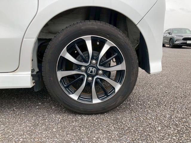 N-BOXカスタム G・Lホンダセンシング 左側自動スライドドア レーダーブレーキ ナビゲーション バックカメラ ETC車載器 オートエアコン 電動格納ミラー プライバシーガラス アルミホイール(21枚目)