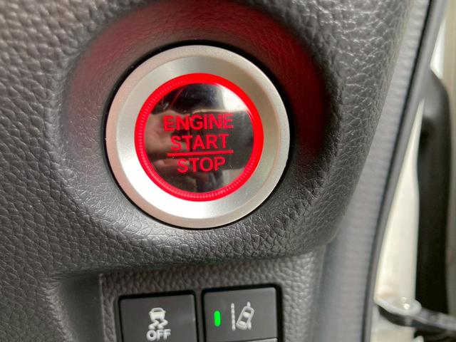 N-BOXカスタム G・Lホンダセンシング 左側自動スライドドア レーダーブレーキ ナビゲーション バックカメラ ETC車載器 オートエアコン 電動格納ミラー プライバシーガラス アルミホイール(23枚目)