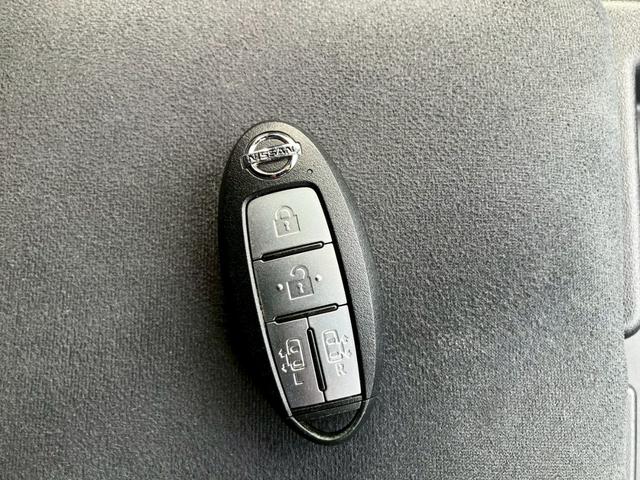 セレナ ニスモ　両側自動スライドドア　キーフリー　エンジンプッシュスター　ナビゲーション　バックカメラ　フリップダウンモニター　シートヒーター　純正アルミホイール　クルーズコントロール　ドライブレコーダー（28枚目）