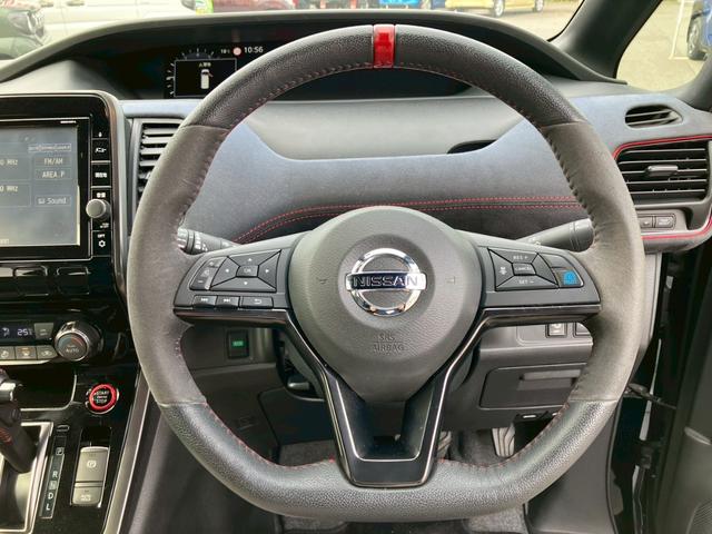 セレナ ニスモ　両側自動スライドドア　キーフリー　エンジンプッシュスター　ナビゲーション　バックカメラ　フリップダウンモニター　シートヒーター　純正アルミホイール　クルーズコントロール　ドライブレコーダー（32枚目）