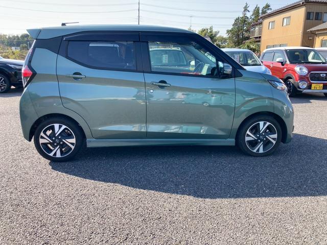 デイズ ハイウェイスター Gターボプロパイロットエディション ナビゲーション ETC車載器 レーダーブレーキ アイドリングストップ キーフリー エンジンプッシュスタート バックカメラ オートエアコン 電動格納ミラー ステアリングリモコン パワーステアリング(6枚目)