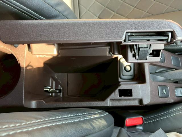 コペン セロ キーフリー エンジンプッシュスタート ナビゲーション バックカメラ 両側シートヒーター アイドリングストップ ステアリングリモコン ETC車載器 純正アルミホイール フォグランプ(23枚目)