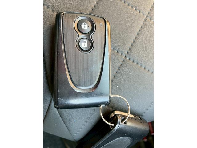 コペン セロ キーフリー エンジンプッシュスタート ナビゲーション バックカメラ 両側シートヒーター アイドリングストップ ステアリングリモコン ETC車載器 純正アルミホイール フォグランプ(30枚目)