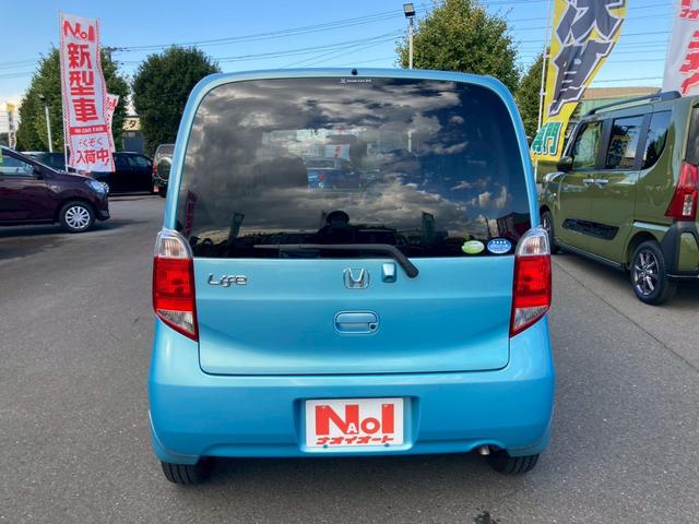 ライフ Gスマートプラス CDプレイヤー ラジオ キーレス バックカメラ オートエアコン 電動格納ミラー パワーウインドウ プライバシーガラス サイドバイザー フロアマット(9枚目)