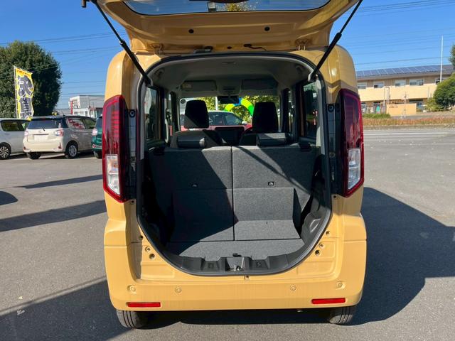 スペーシア ハイブリッドＧ　キーフリー　エンジンプッシュスタート　レーダーブレーキ　アイドリングストップストップ　パワーステアリング　パワーウィンドウ　プライバシーガラス（8枚目）