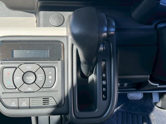 スペーシア ハイブリッドＧ　キーフリー　エンジンプッシュスタート　レーダーブレーキ　アイドリングストップストップ　パワーステアリング　パワーウィンドウ　プライバシーガラス（14枚目）