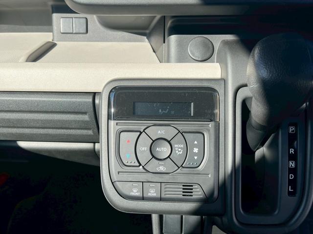 スペーシア ハイブリッドＧ　キーフリー　エンジンプッシュスタート　レーダーブレーキ　アイドリングストップストップ　パワーステアリング　パワーウィンドウ　プライバシーガラス（17枚目）