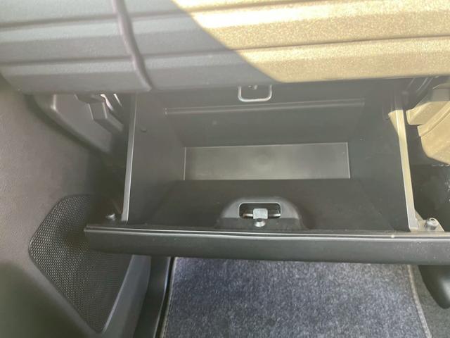 スペーシア ハイブリッドＧ　キーフリー　エンジンプッシュスタート　レーダーブレーキ　アイドリングストップストップ　パワーステアリング　パワーウィンドウ　プライバシーガラス（18枚目）