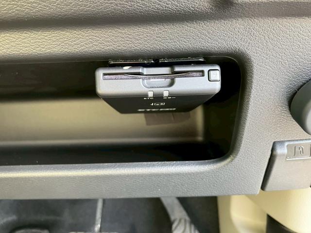 デイズ Ｘ　ナビゲーション　バックカメラ　レーダーブレーキ　キーフリー　エンジンプッシュスタート　アイドリングストップ　オートエアコン　ＥＴＣ車載器　プライバシーガラス（27枚目）