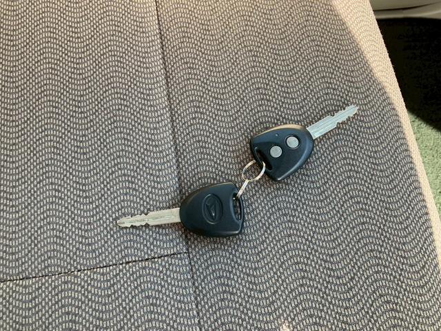 タント Ｌ　片側スライドドア　ナビゲーション　キーレス　アイドリングストップ　サイドバイザー　フロアマット　プライバシーガラス　パワーステアリング　パワーウインドウ（5枚目）