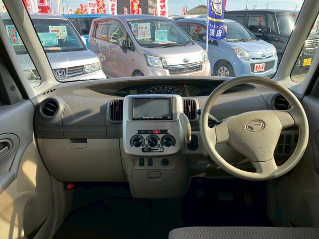 タント Ｌ　片側スライドドア　ナビゲーション　キーレス　アイドリングストップ　サイドバイザー　フロアマット　プライバシーガラス　パワーステアリング　パワーウインドウ（25枚目）