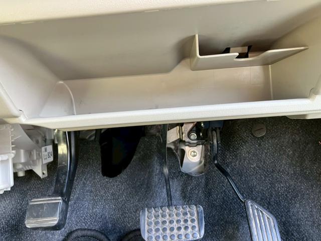 タント Ｌ　片側スライドドア　ナビゲーション　キーレス　アイドリングストップ　サイドバイザー　フロアマット　プライバシーガラス　パワーステアリング　パワーウインドウ（55枚目）