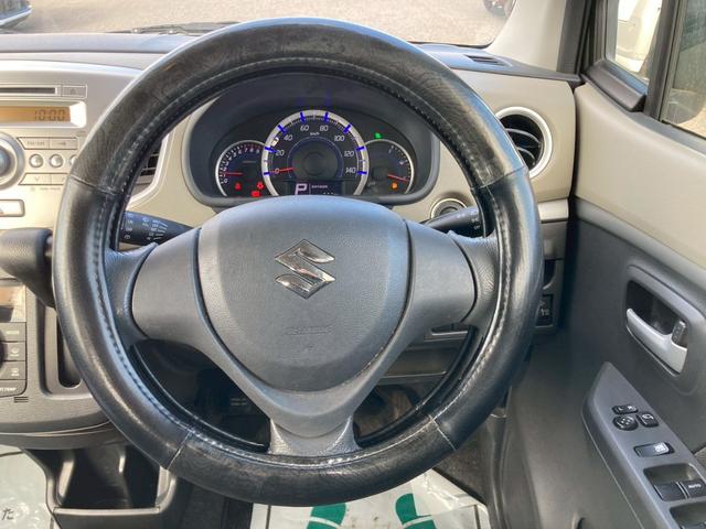 ワゴンＲ ＦＸリミテッド　ＣＤプレイヤー　キーフリー　エンジンプッシュスタート　オートエアコン　電動格納ミラー　パワーステアリング　パワーウインドウ　プライバシーガラス　サイドバイザー　フロアマット（12枚目）