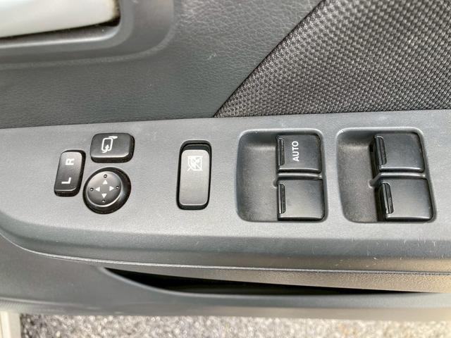 ワゴンＲ ＦＸリミテッド　ＣＤプレイヤー　キーフリー　エンジンプッシュスタート　オートエアコン　電動格納ミラー　パワーステアリング　パワーウインドウ　プライバシーガラス　サイドバイザー　フロアマット（22枚目）