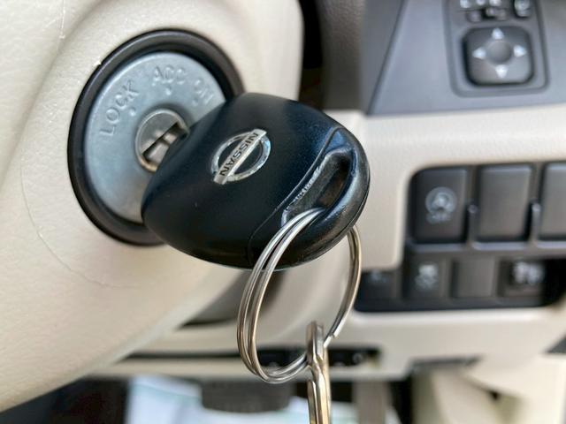 デイズルークス Ｓ　ナビゲーション　ＥＴＣ車載器　レーダーブレーキ　キーレス　エアコン　電動格納ミラー　パワーステアリング　パワーウインドウ　プライバシーガラス　サイドバイザー　フロアマット（15枚目）