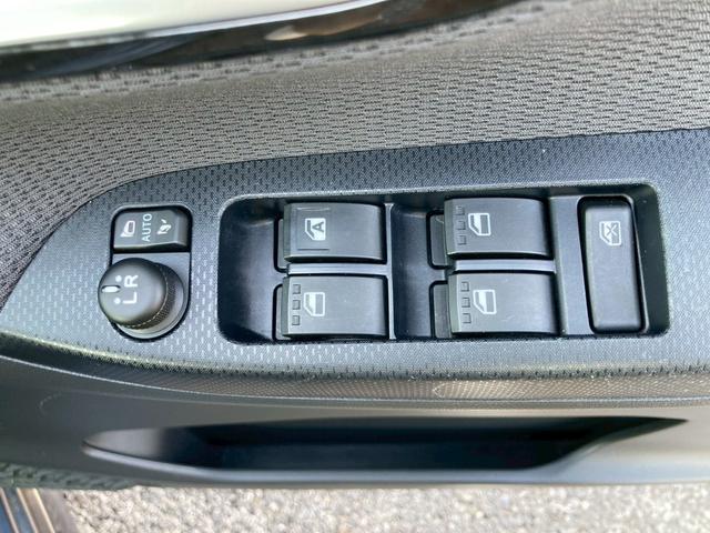 ステラ カスタムRS スマートアシスト ナビゲーション ETC車載器 レーダーブレーキ キーフリー エンジンプッシュスタート バックカメラ オートエアコン 電動格納ミラー パワーステアリング パワーウインドウ プライバシーガラス(24枚目)