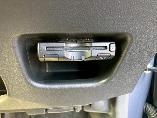 ステラ カスタムRS スマートアシスト ナビゲーション ETC車載器 レーダーブレーキ キーフリー エンジンプッシュスタート バックカメラ オートエアコン 電動格納ミラー パワーステアリング パワーウインドウ プライバシーガラス(27枚目)