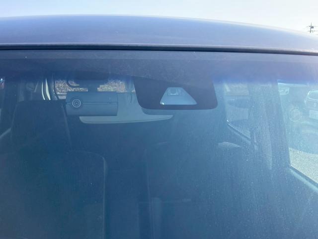 ステラ カスタムRS スマートアシスト ナビゲーション ETC車載器 レーダーブレーキ キーフリー エンジンプッシュスタート バックカメラ オートエアコン 電動格納ミラー パワーステアリング パワーウインドウ プライバシーガラス(28枚目)