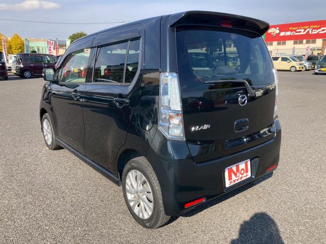 フレア HS CDプレイヤー レーダーブレーキ エンジンプッシュスタート オートエアコン 電動格納ミラー ステアリングリモコン パワーステアリング パワーウインドウ プライバシーガラス サイドバイザー(8枚目)