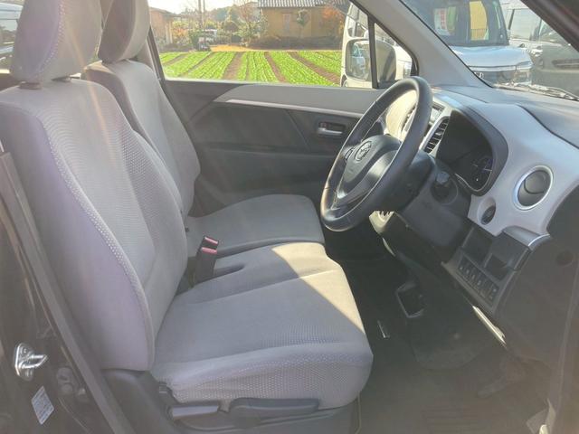 フレア HS CDプレイヤー レーダーブレーキ エンジンプッシュスタート オートエアコン 電動格納ミラー ステアリングリモコン パワーステアリング パワーウインドウ プライバシーガラス サイドバイザー(21枚目)