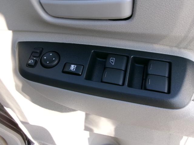 ｅＫスペース Ｍ　両側スライドドア　レーダーブレーキ　キーレス　バックカメラ　アイドリングストップ　電動格納ミラー　ステアリングリモコン　パワーウインドウ　パワーステアリング　プライバシーガラス（6枚目）